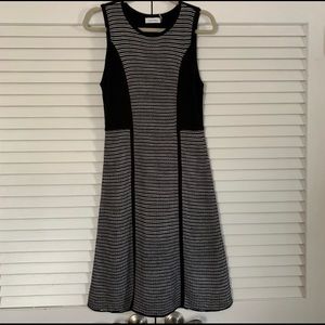 Black and White Sleeveless Sweater Dress